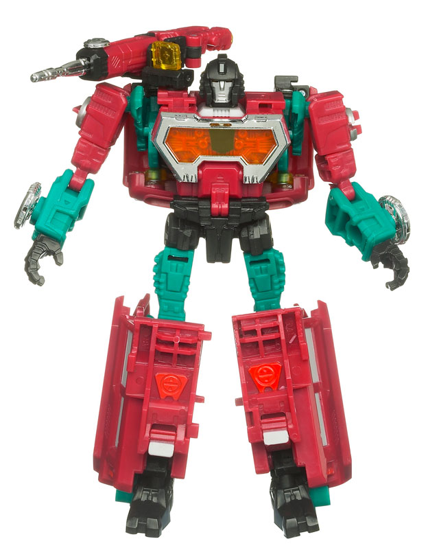 Perceptor Deluxe Class |  Hasbro Transformers Reveal the Shield