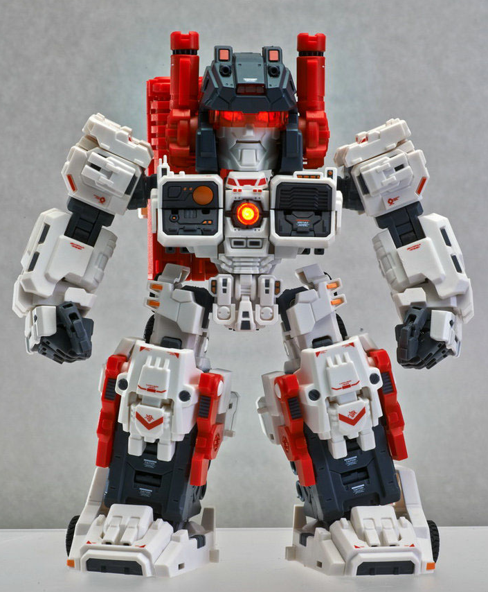 New Master Made Mega Series SDT-03 Apollo Figure In Stock