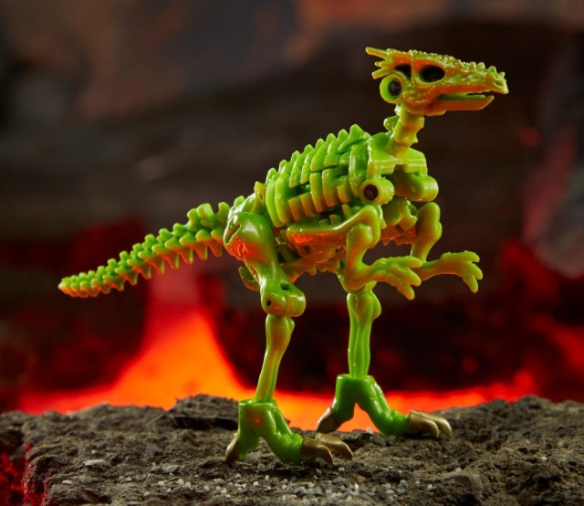 WFC-K22 Dracodon Core Class | Transformers Generations War for Cybertron Kingdom Chapter