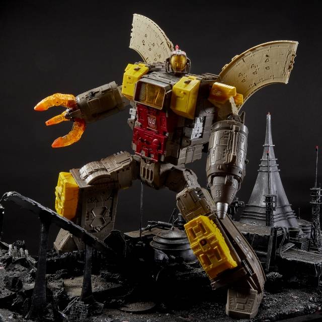 WFC-S29 Siege Omega Supreme Titan Class | Transformers Generations War for Cybertron Siege Chapter