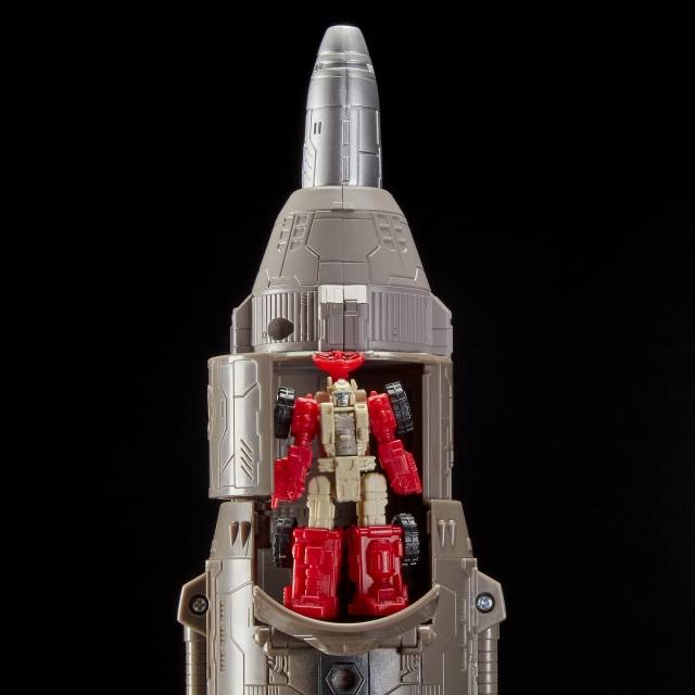 WFC-S29 Siege Omega Supreme Titan Class | Transformers Generations War for Cybertron Siege Chapter