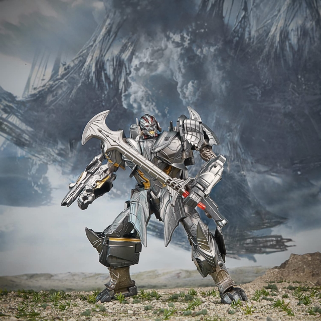 Voyager Class Megatron Premier Edition | Transformers the Last Knight