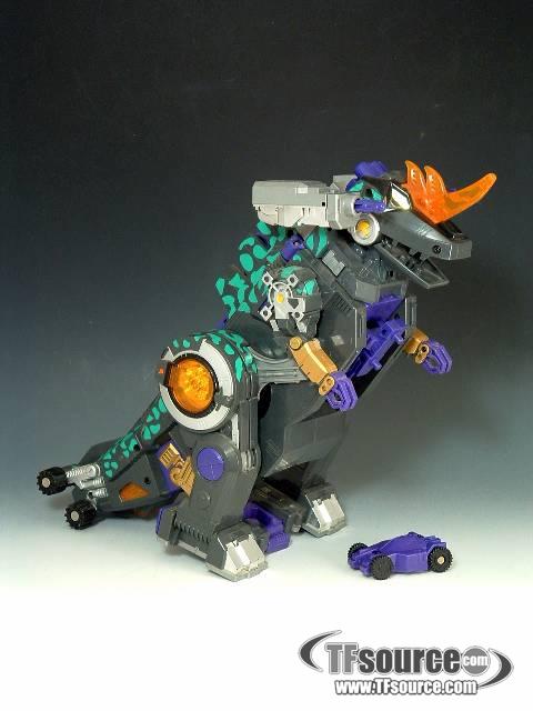 D-22 Gigastorm | Transformers Beast Wars II