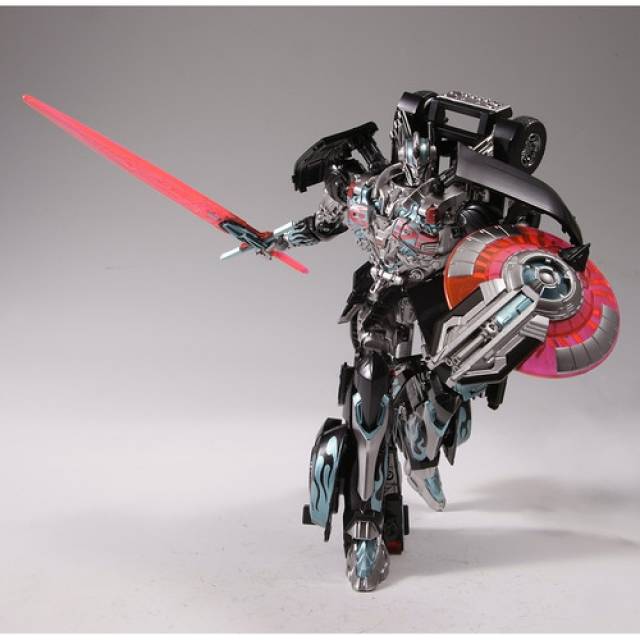 AD-31EX Black Knight Optimus Prime Exclusive | Transformers Age of Extinction | Lost Age