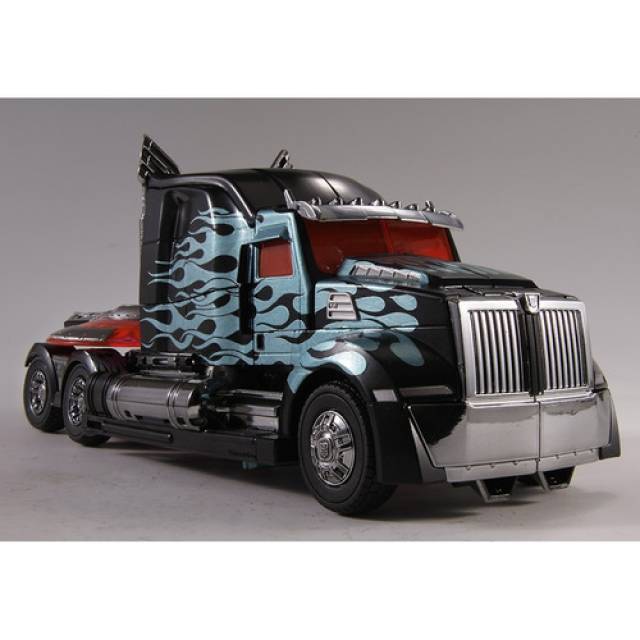 AD-31EX Black Knight Optimus Prime Exclusive | Transformers Age of Extinction | Lost Age