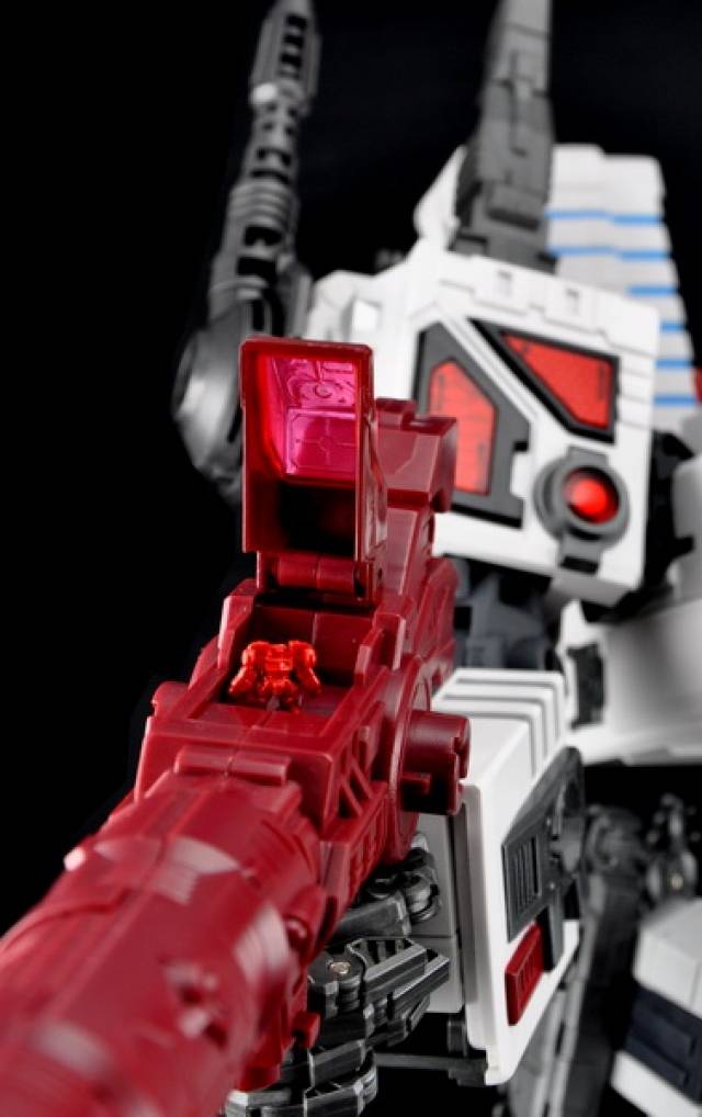 Citizen Set 01 and Trench Covers | MakeToys | City Bot