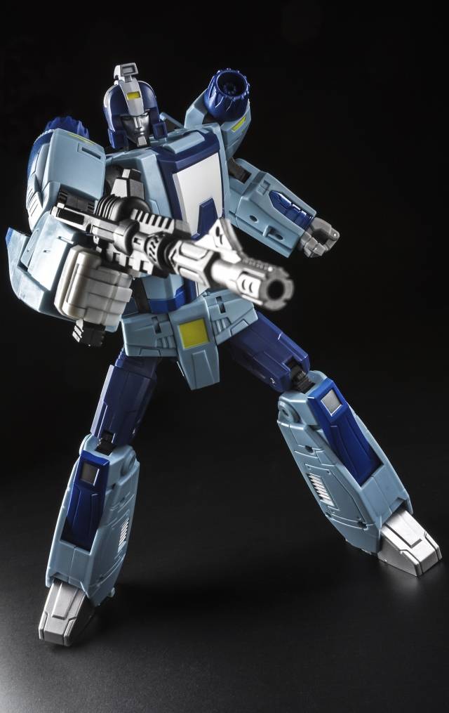 Y-02 Runman | Unique Toys