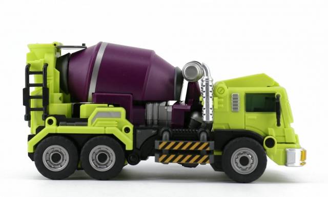 GT-01B Mixer Truck | Generation Toy Gravity Builder