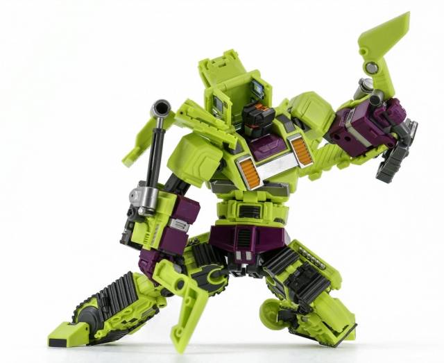 GT-01D Bulldozer | Generation Toy Gravity Builder