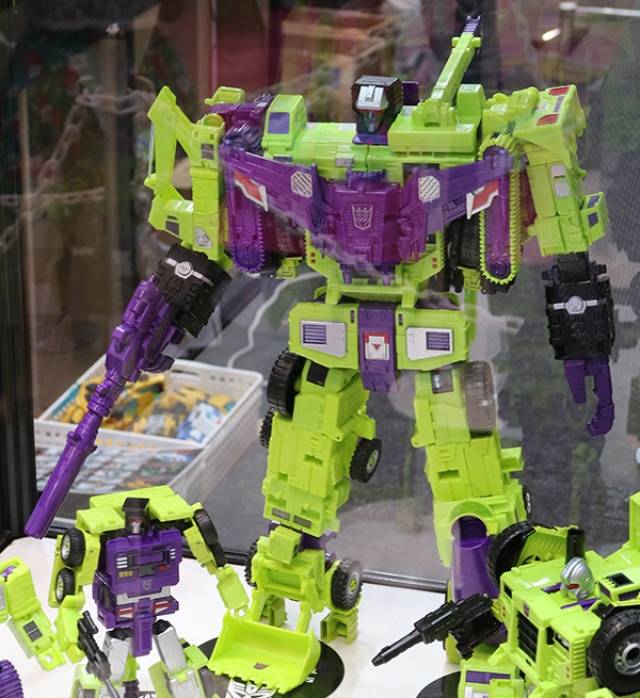 UW-04 Devastator Combiner Set of 6 | Transformers Unite Warriors