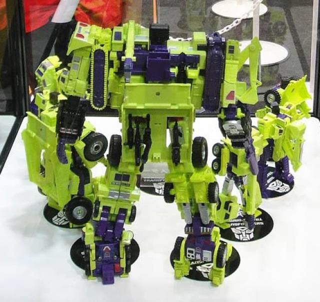 UW-04 Devastator Combiner Set of 6 | Transformers Unite Warriors