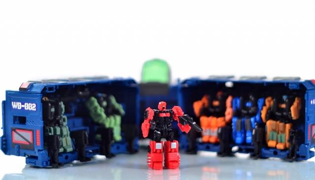 Ruthen Exclusive Figure | Fansproject Warbot