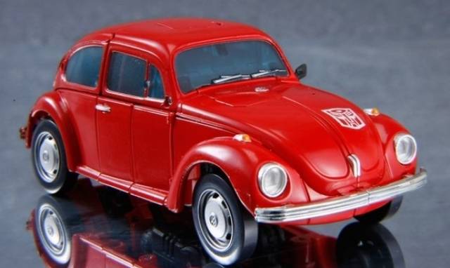 MP-21R Red Bumblebee | Transformers Masterpiece