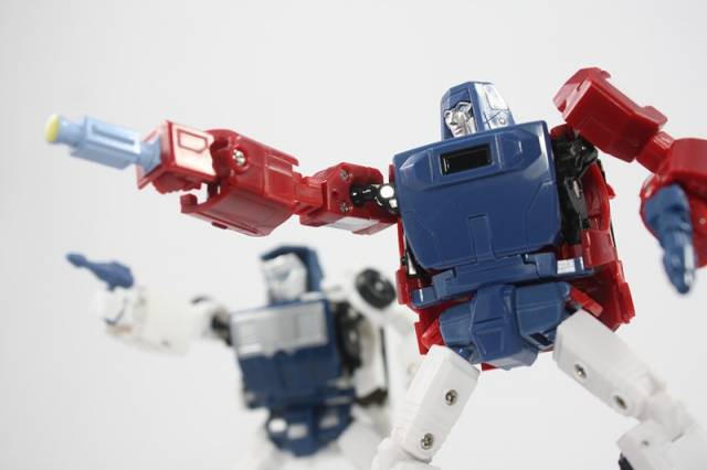 MM-6 Boost and MM-7 Hatch Set of 2 Cartoon Version | X-Transbots Master Mini