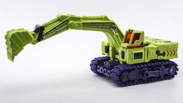 TW-C02 Unearth | Toyworld Constructor Combiner