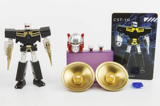 Transistor Pure Red Version and HiFi | KFC Toys