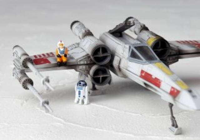 X-Wing | Star Wars Revoltech | Kaiyodo