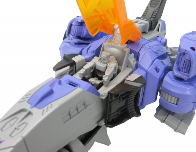 LG23 Galvatron | Japanese Transformers Legends