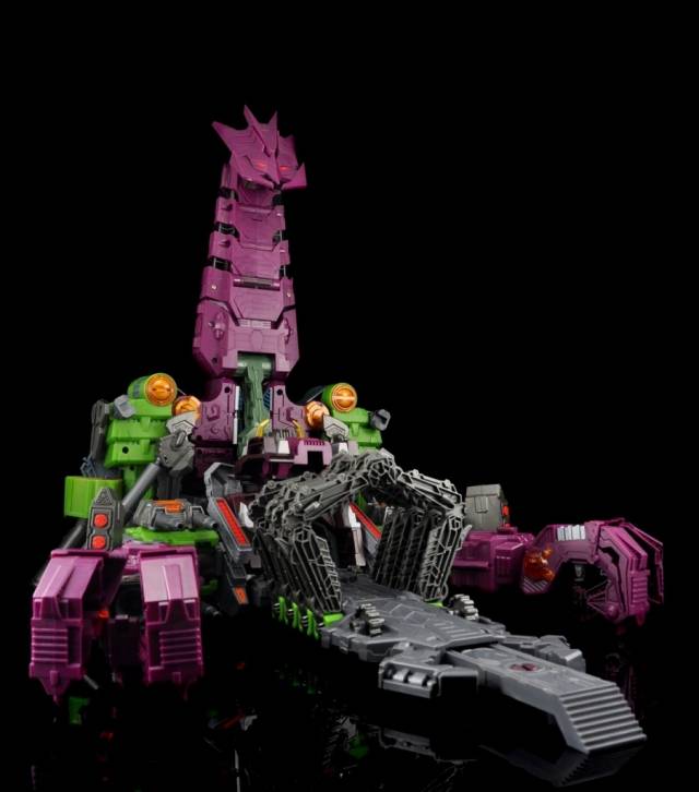 MCB03 Pandinus | MakeToys | City Bot