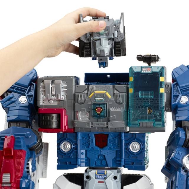 Fortress Maximus and Cerebrus Titan Class  | Transformers Generations Titans Return