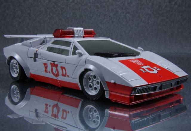 MP-14+ Red Alert Anime Version | Transformers Masterpiece