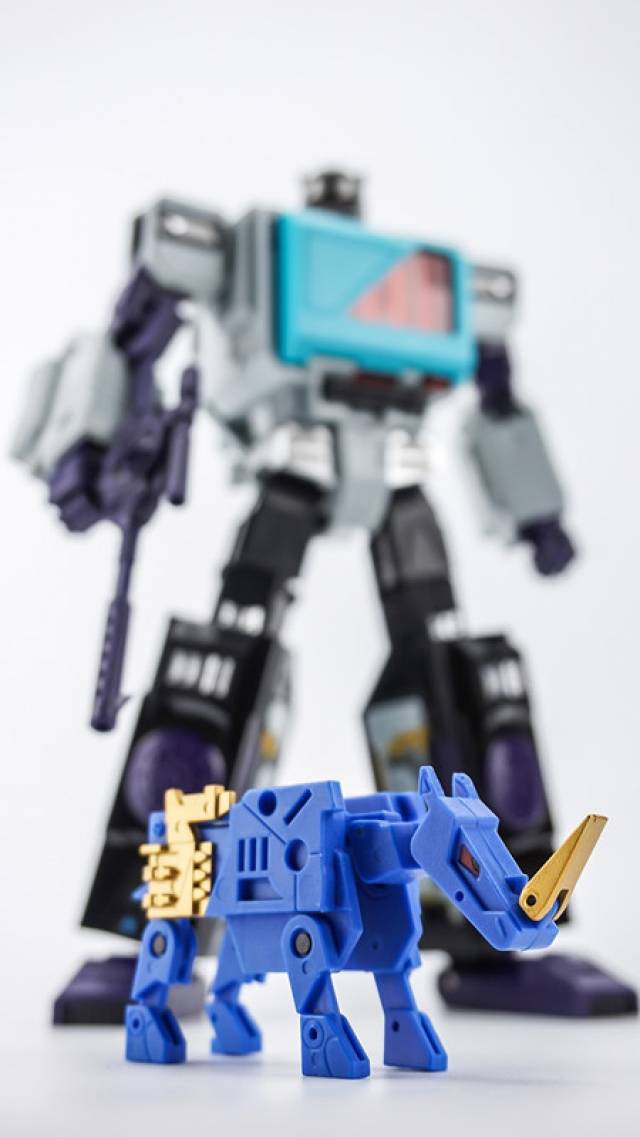 Shattered Transistor Set EAVI Metal  Phase 4C | KFC Toys