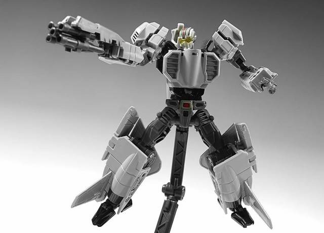 MR-03 Eagle Robo | Machine Robo