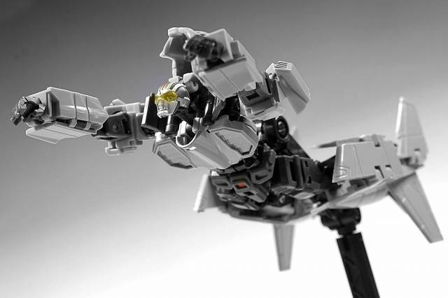 MR-03 Eagle Robo | Machine Robo
