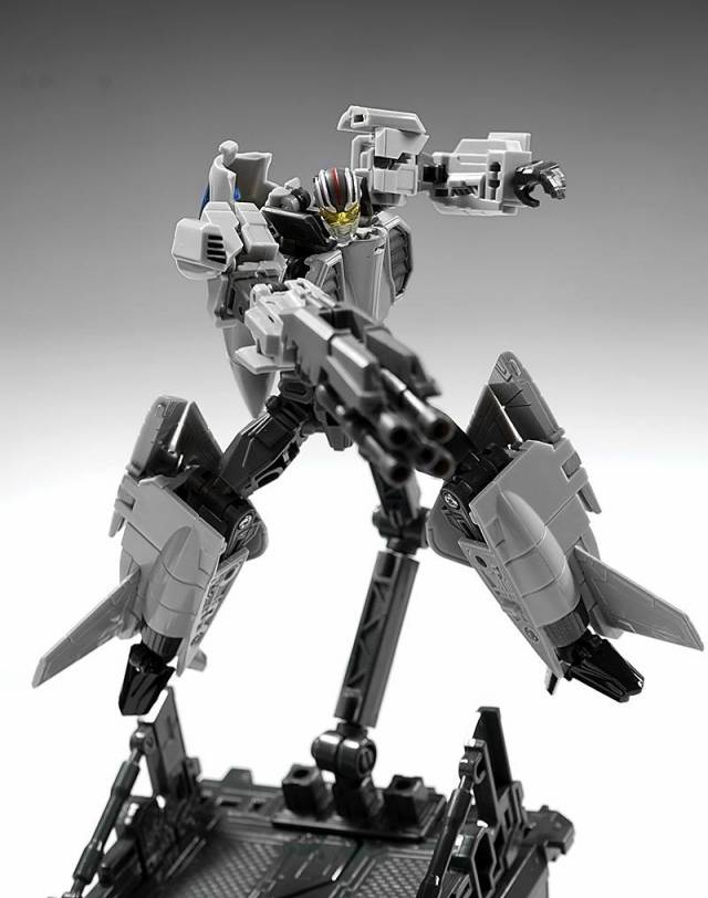 MR-03 Eagle Robo | Machine Robo