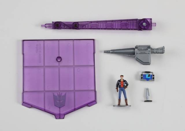 MP-25L Loudpedal Black Tracks | Transformers Masterpiece