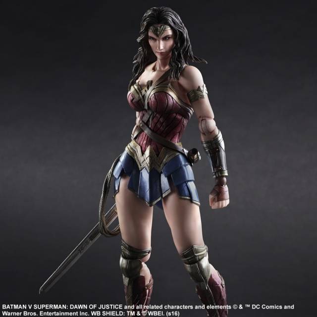 Wonder Woman Play Arts Kai I Batman V Superman: Dawn Of Justice I Square Enix