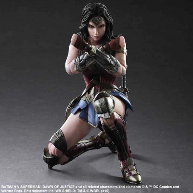 Wonder Woman Play Arts Kai I Batman V Superman: Dawn Of Justice I Square Enix