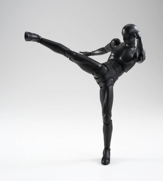 S.H.Figuarts - Man - Solid Black Color