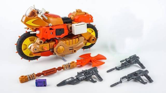 Crash Hog and Dumpyard Set of 2 EAVI Metal  Phase 6 | KFC Toys