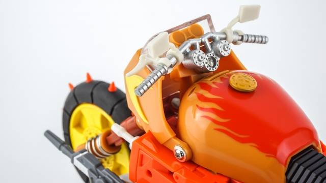 Crash Hog | KFC Toys