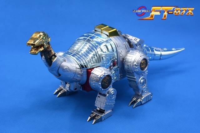 FT-07X Stomp Metallic Version Limited Edition | Fans Toys Iron Dibots