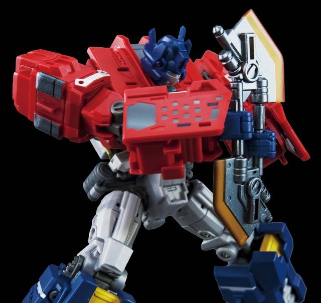 MTCD-01 Striker Manus | MakeToys | Cross Dimension