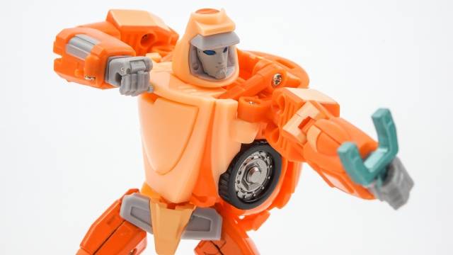 MM-4+ Ollie Reissue | X-Transbots