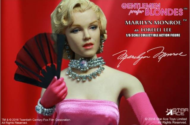 Star Ace - Gentlemen Prefer Blondes - Marilyn Monroe Pink Dress
