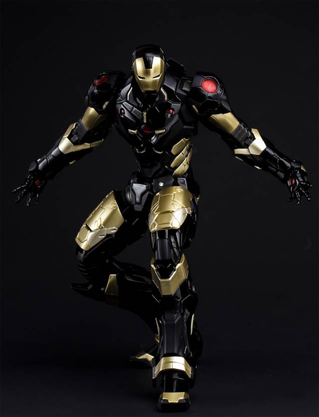 Sentinel - RE:EDIT Iron Man #06 - Black and Gold