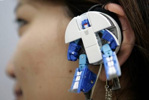 Frenzy and Rumble Headphones | Transformers Music Label
