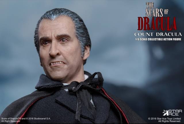 Star Ace - Scars of Dracula - Christopher Lee Count Dracula