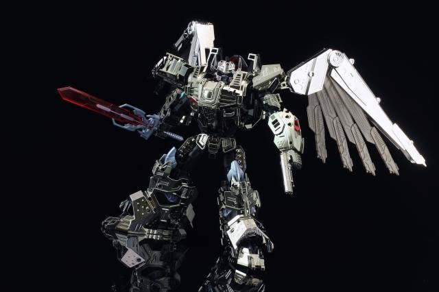 R-11D Demonicus Prominon Core Robot and Power Cradle Set | Mastermind Creations | Reformatted