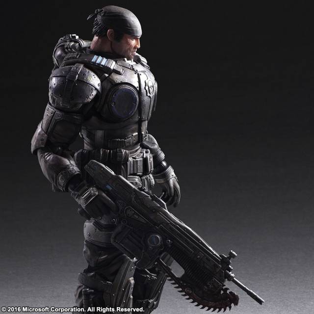 Marcus Fenix Play Arts Kai I Square Enix