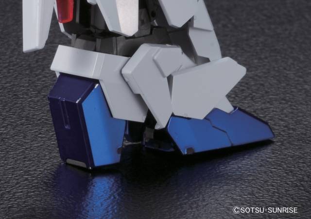 MG Unicorn Gundam Red/Green Frame Titanium Finish - MS Gundam Unicorn RE:0096