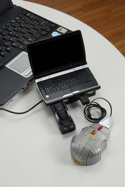 Blaster Transforming USB Hub | Transformers Device Label