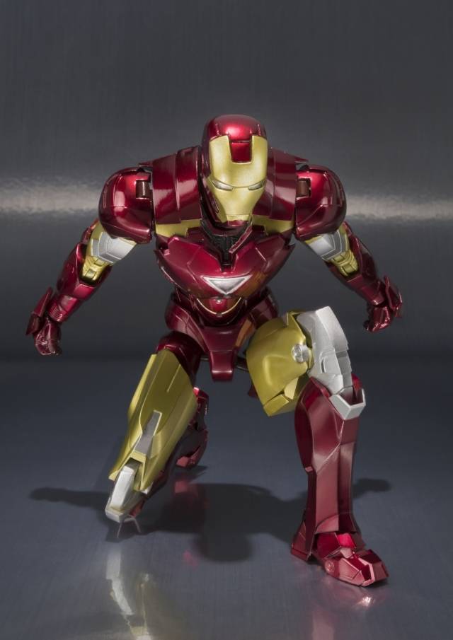 Iron Man Mark 4 and Hall of Armor S.H. Figuarts | Bandai Tamashii Nations | Marvel