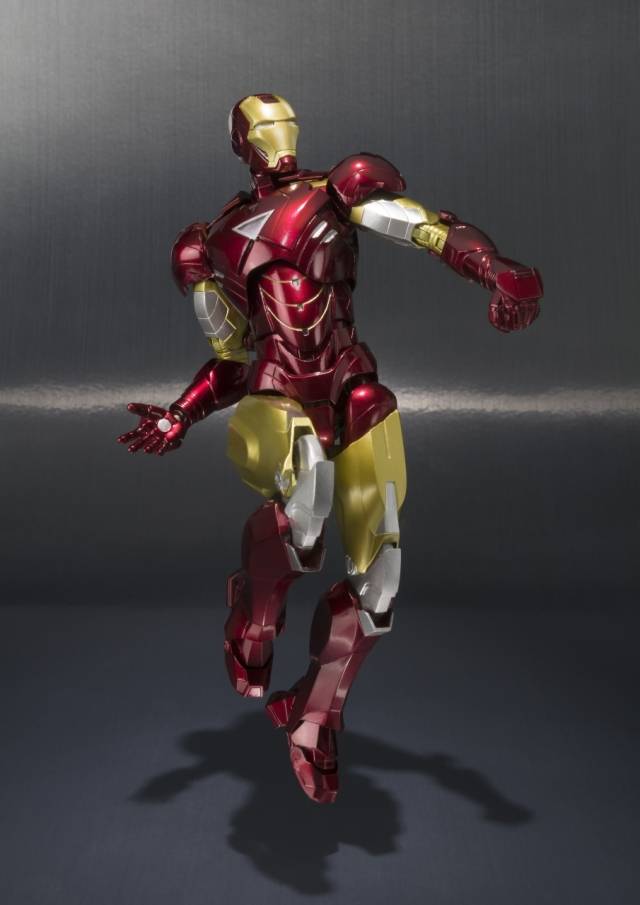 Iron Man Mark 4 and Hall of Armor S.H. Figuarts | Bandai Tamashii Nations | Marvel