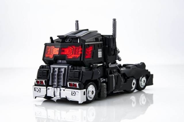 MTCD-01SP Striker Noir | MakeToys | Cross Dimension
