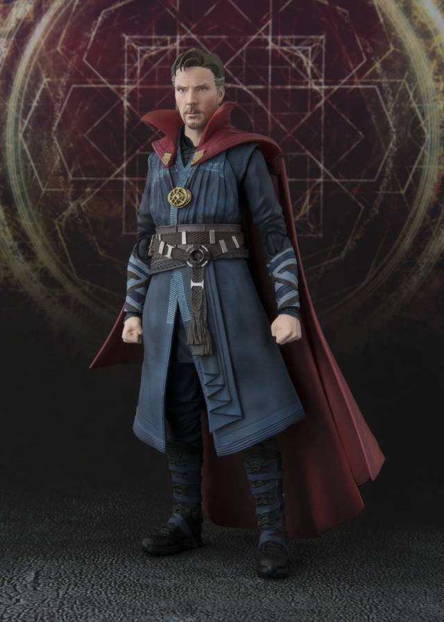 Doctor Strange and Burning Flame Set S.H. Figuarts | Bandai Tamashii Nations | Marvel